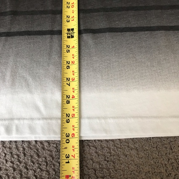 American Rag V neck - Picture 4 of 4